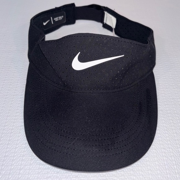 Nike Dri-FIT Visor Black White Adjustable Golf Tennis Running Sport Hat Cap - Picture 1 of 5